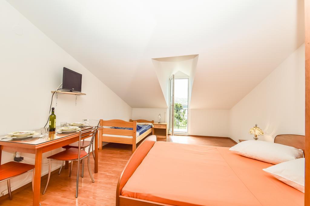 Apartments Zoricic Zaboric Exterior photo