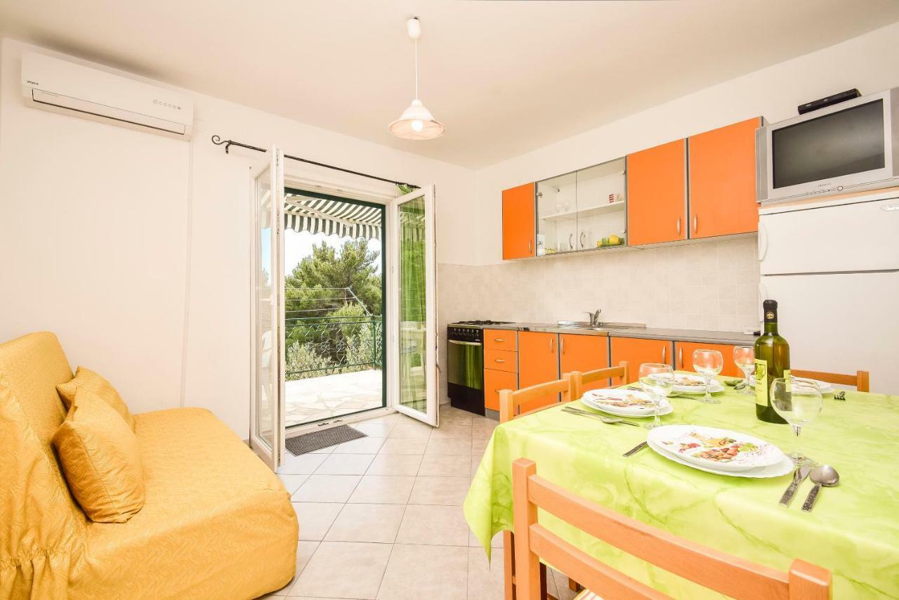 Apartments Zoricic Zaboric Exterior photo